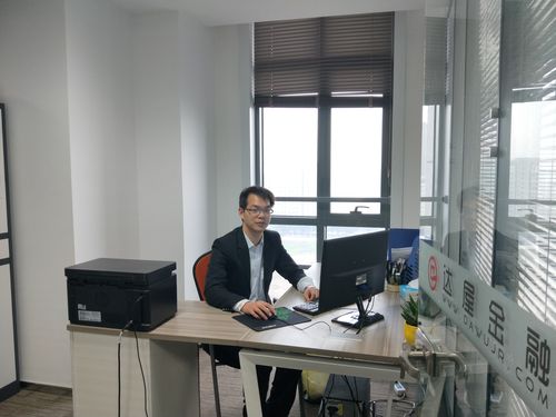 建筑装饰工程,绿化工程的设计与施工;房地产信息咨询服务;房地产营销